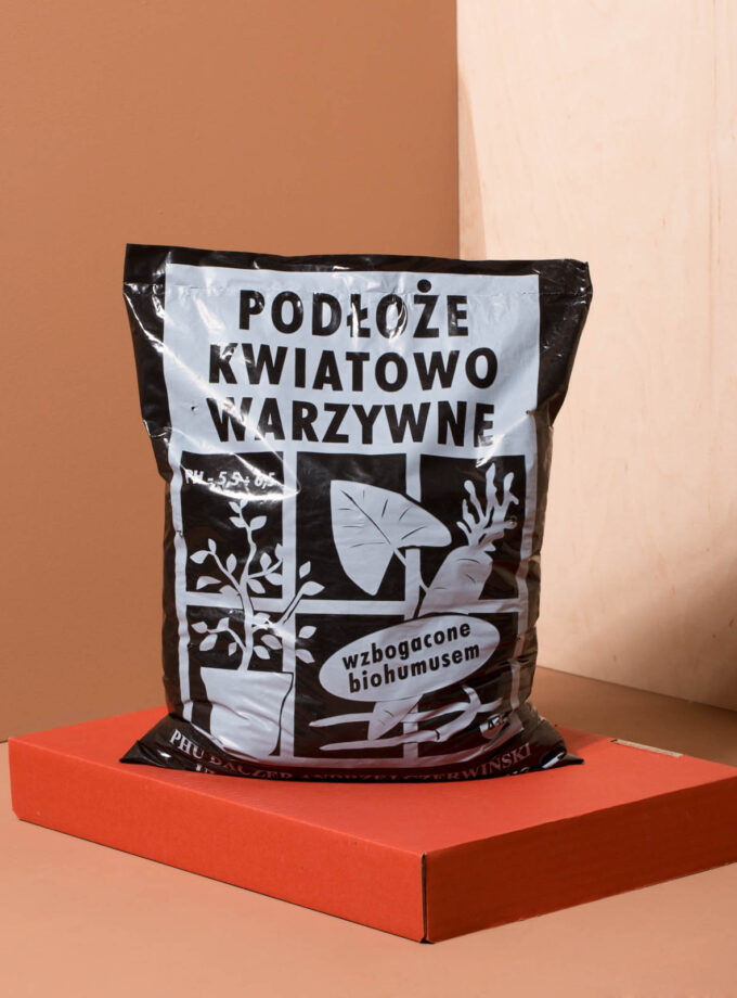 Ziemia do kwiatów